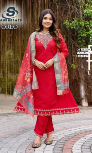 Kurti with bottom and duppatta - Image 3